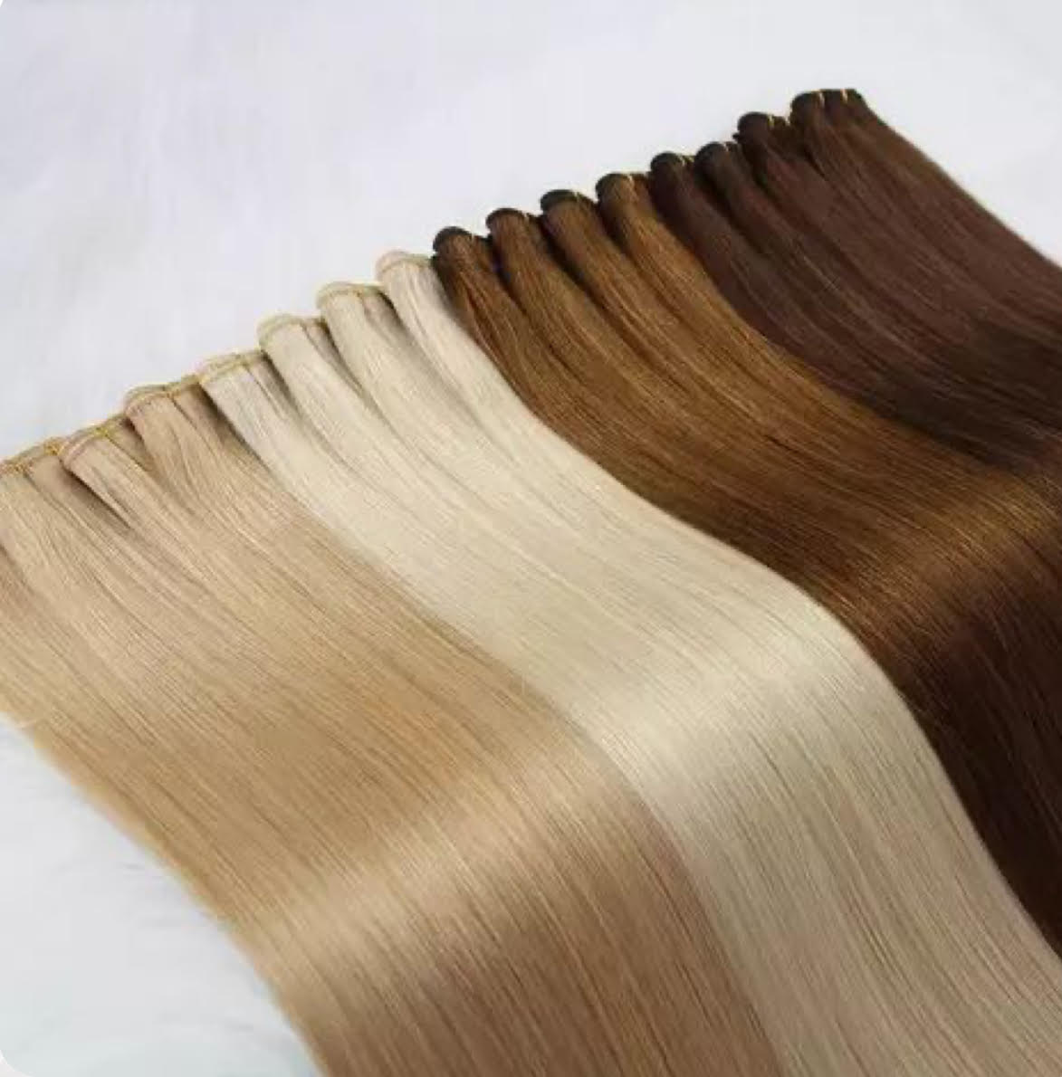 תוספת שיער ״טרס״ ארוכה במיוחד